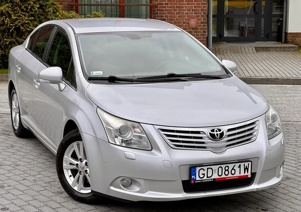 Toyota Avensis cena 26999 przebieg: 214299, rok produkcji 2009 z Darłowo małe 277